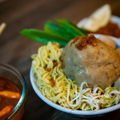 Meatball closeup vertical shoot